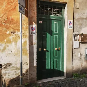 Affittacamere Flatinrome Trastevere Deluxe - Patio Roma
